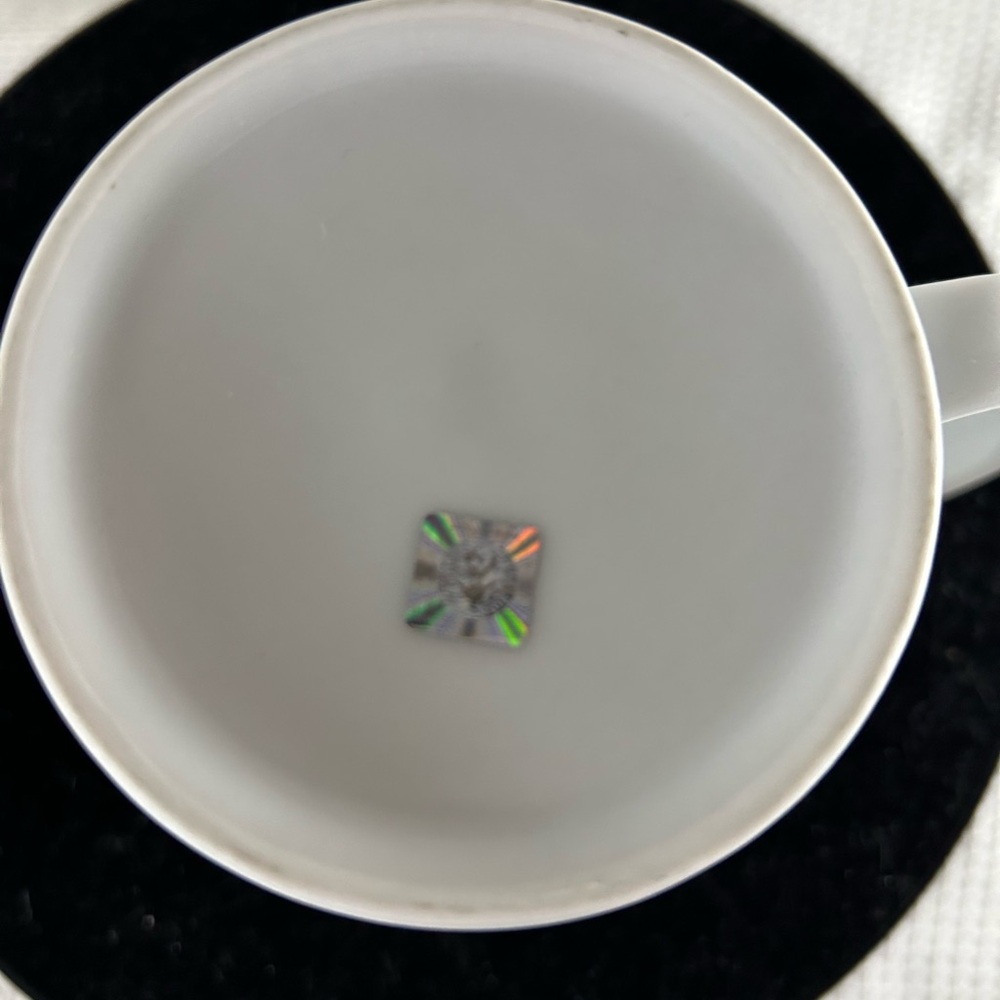 Elvis Presley White Mug - Picture 9 of 9